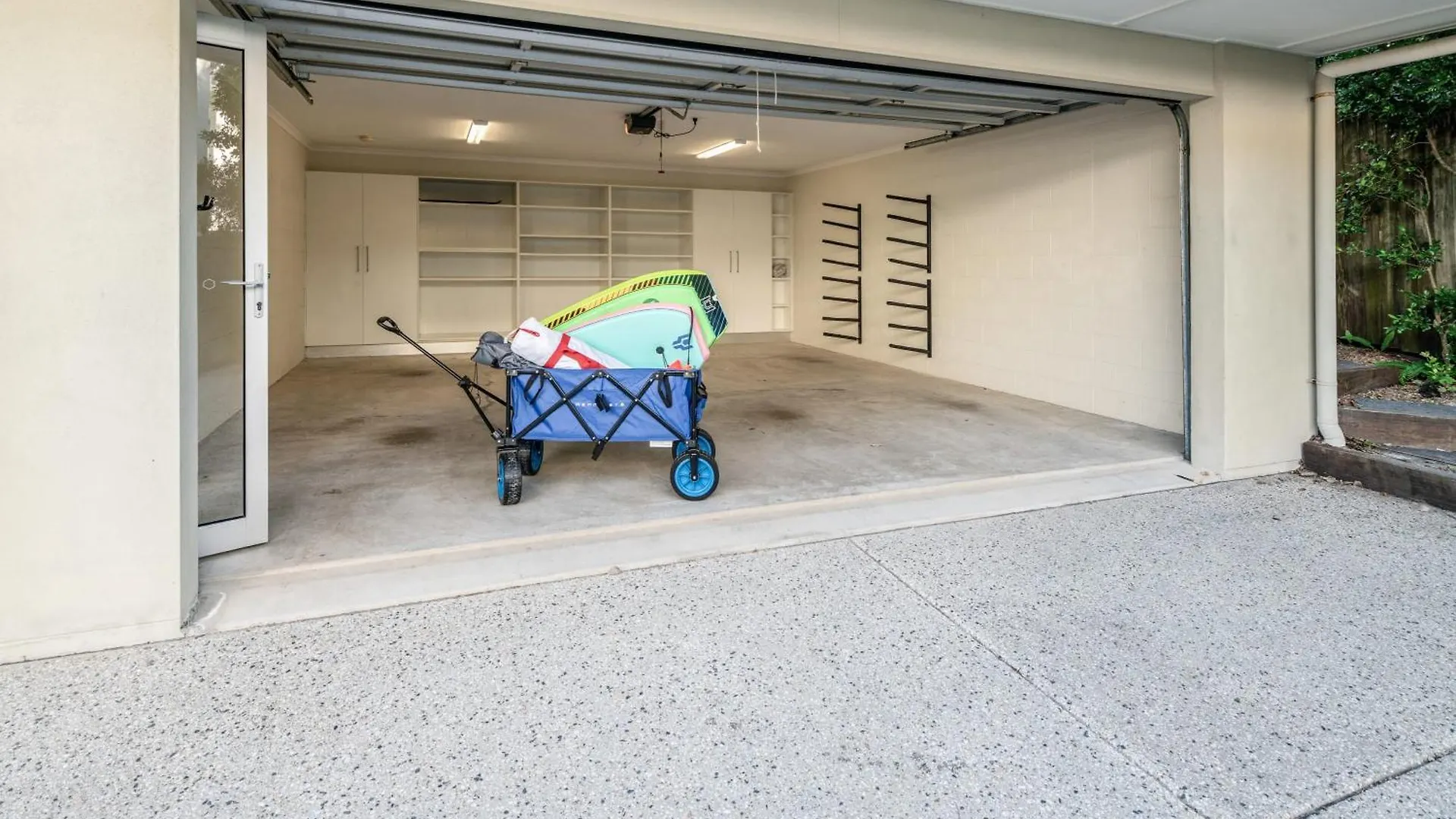 Headlands Hideaway - Pet Friendly Home At Moffs Caloundra Hébergement de vacances
